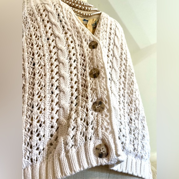 NWT M White Knit Cardigan Sweater - Picture 4 of 9